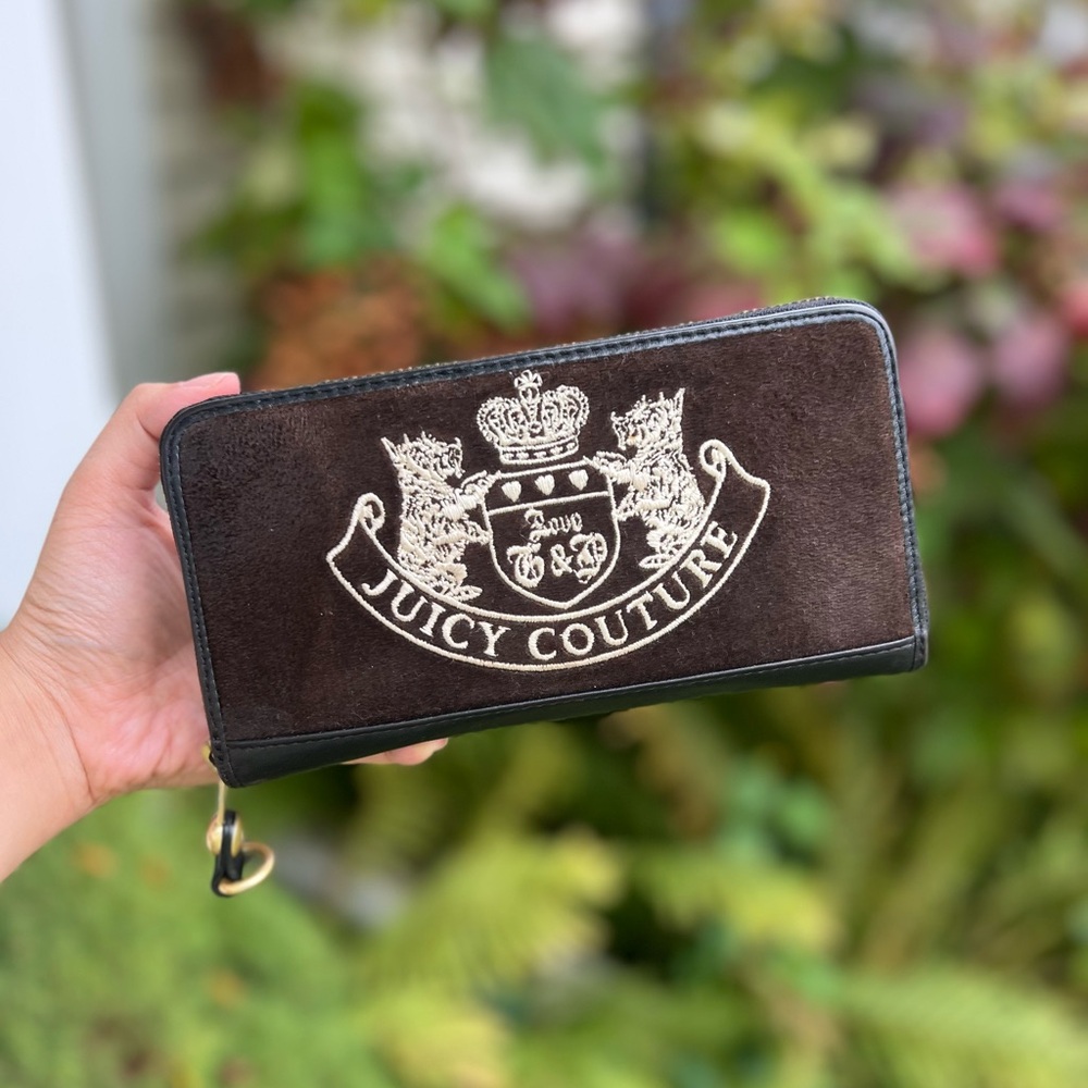 Vintage Juicy Couture Brown Scottie Dog Wallet 🤎